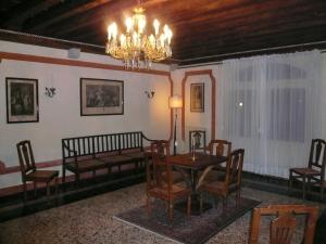 Saletta della Stufa